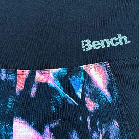 Bench, Abstract Sport Leggings, XS, Black, Pink & Blue πββοΈββ‘οΈ - Picture 2 of 9
